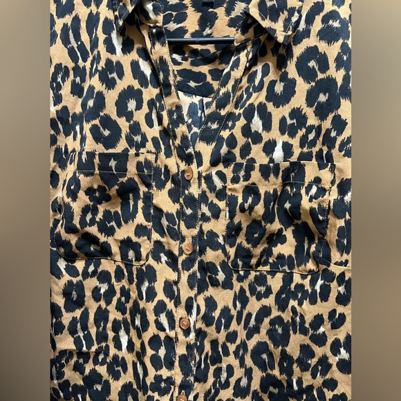 Talbot’s Cheetah Print Button Shirt 1X - Picture 2 of 6